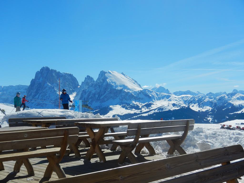 Mahlknechthuette Seiseralm Hotel Алпе ди Сиуси Екстериор снимка